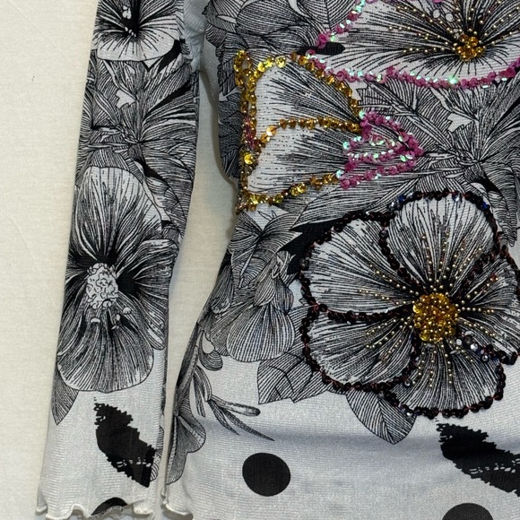 A-95 Juliette Black & White Floral & Dot Sequin Detail 3/4 Sleeve Blouse Size S - Picture 2 of 15